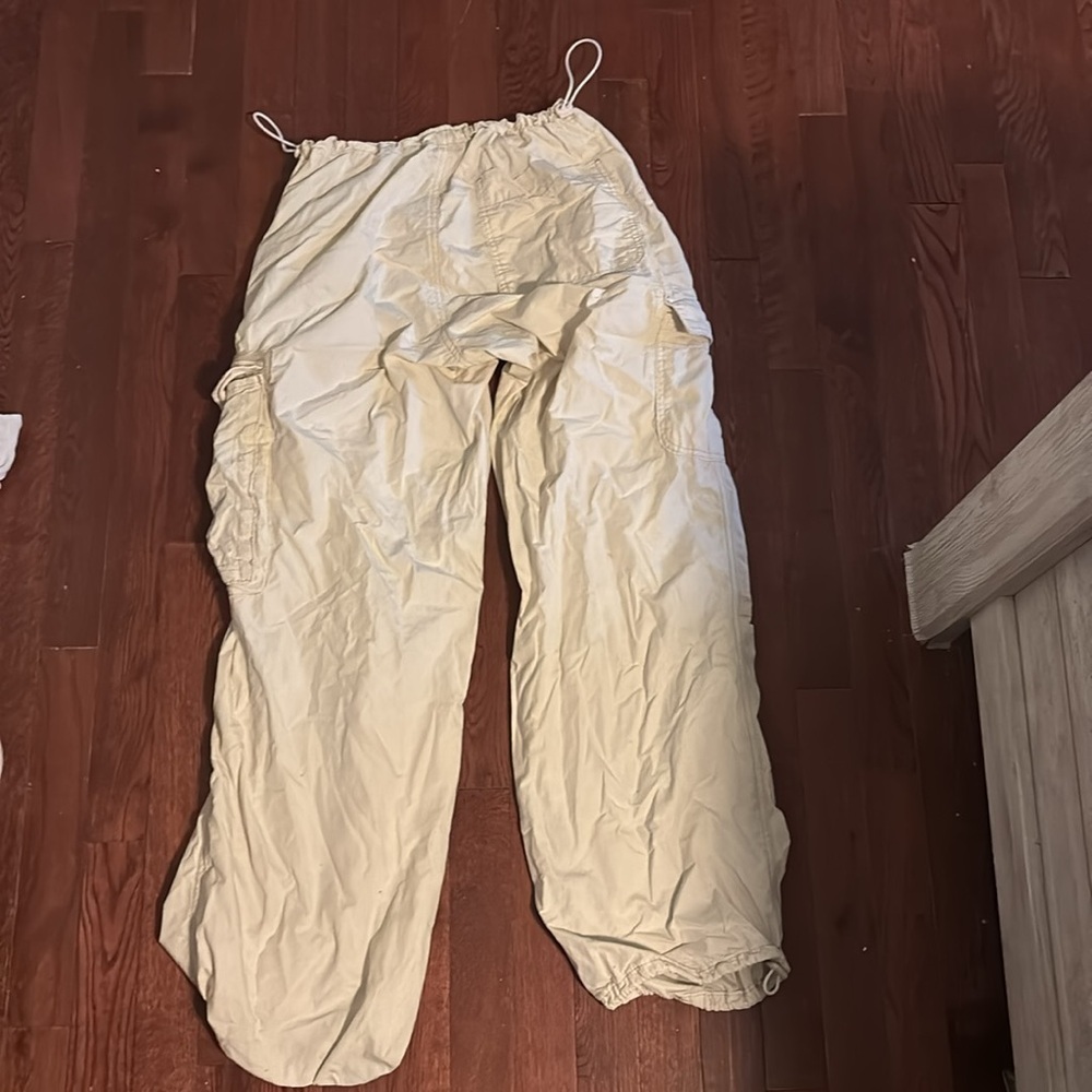 BDG Urban Outfitters  Baggy low rise tech Cargo Pants Women’s Size: Small - Picture 5 of 10